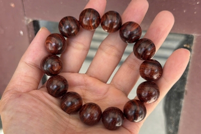 16mm gỗ sưa già chìm nước ms435