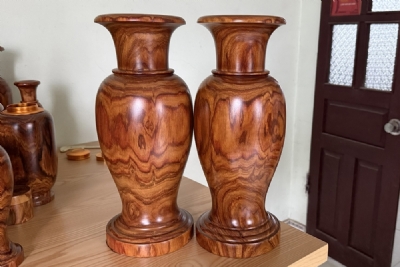 cặp lộc bình gỗ sưa đỏ đk 15 ms120